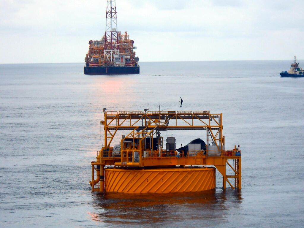 CALM buoy terminals - Bluewater Energy Services